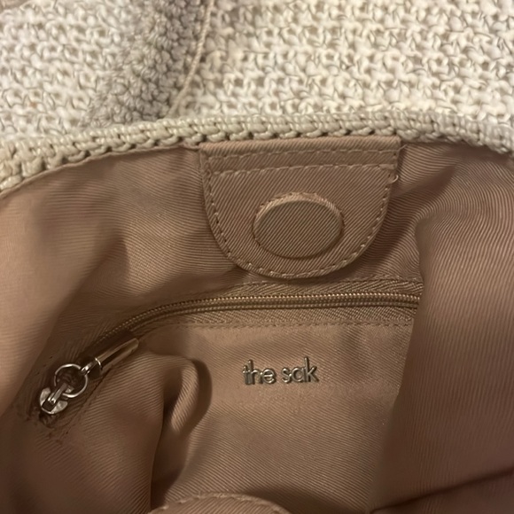 The Sak 121 Multicolor Tan Red Blue Crochet Knit Small Boho Crossbody Bucket Bag - Picture 11 of 13